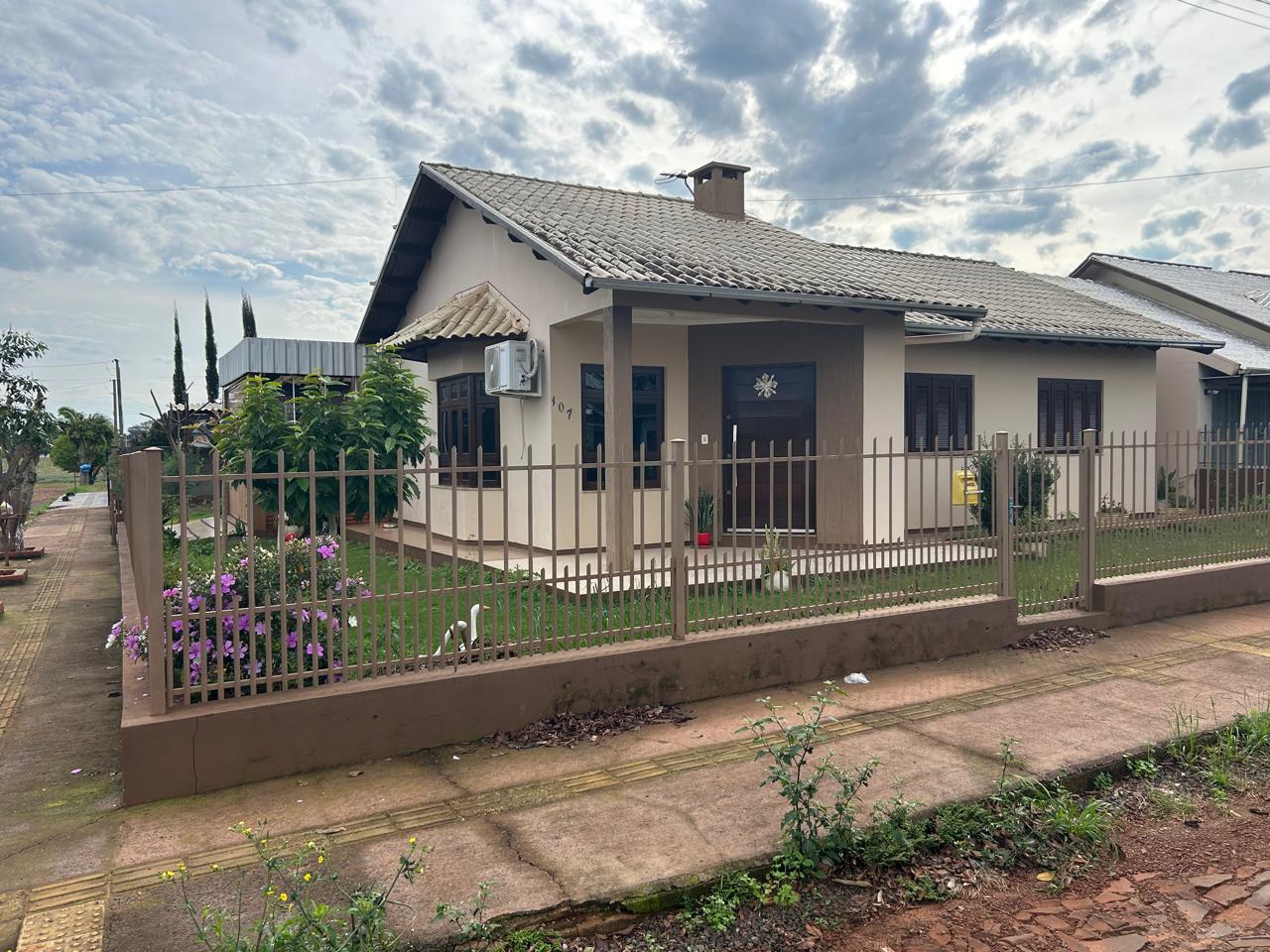 Casa Completa, Moderna e Pronta para Morar!